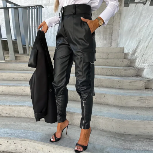Pour femme - Pantalon taille haute en simili cuir jambe fuselée zips chevilles