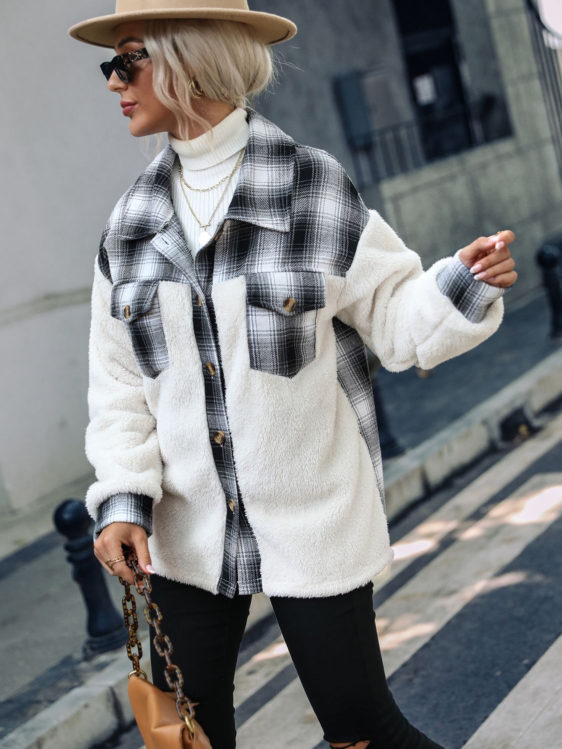 Femme Veste à Carreaux Cintrée avec Col Montant et Boutons