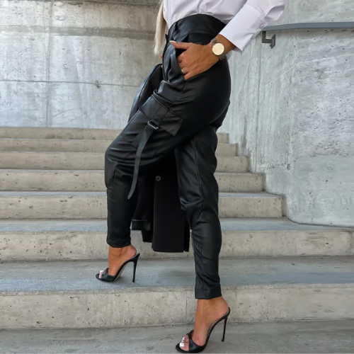 Pour femme - Pantalon taille haute en simili cuir jambe fuselée zips chevilles