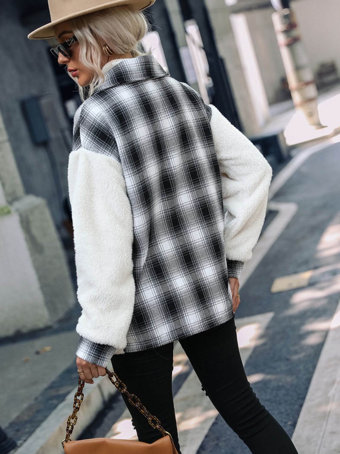 Femme Veste à Carreaux Cintrée avec Col Montant et Boutons