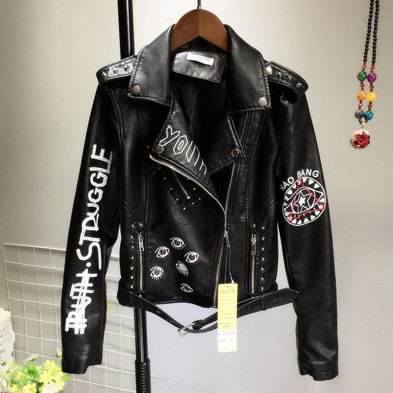 Veste Moderne pour Femme en Similicuir avec Rivets Audacieuxthis