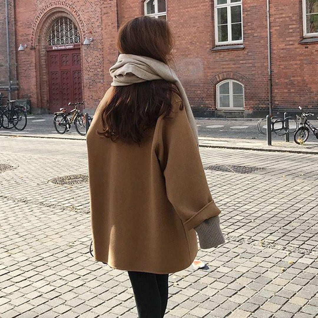 Manteau Confortable à Boutonnage pour Femme – Coupe Décontractée Mi-Longue