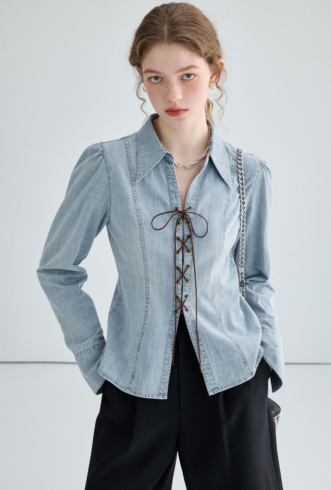 Surchemise en Jean Cintrée à Lacets pour Femme