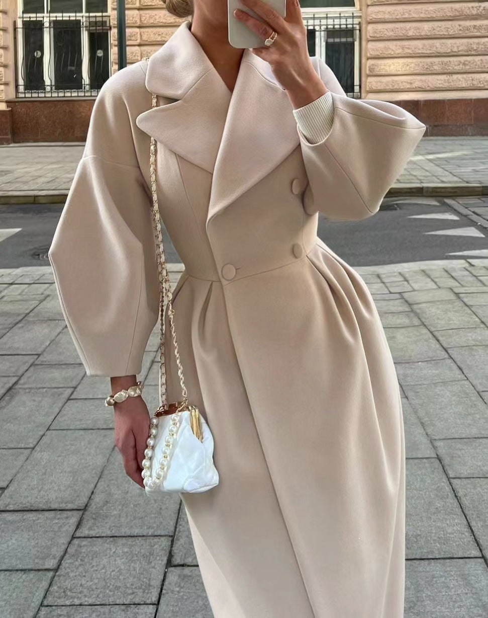 Manteau Long pour Femmes à Manches Bouffantes et Col, Coupe Cintrée Élégante