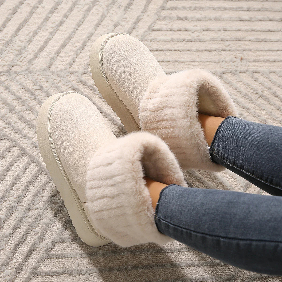 Women's Bottes Luxueuses avec Doublure en Fausse Fourrure