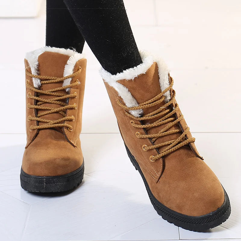 Women's Bottes Stylées à Petit Talon et Bout Rond