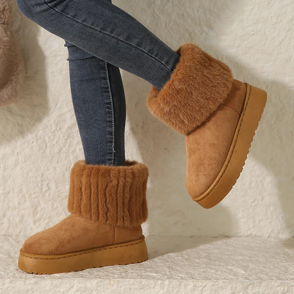 Women's Bottes Luxueuses avec Doublure en Fausse Fourrure