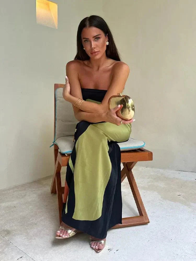 Robe longue sans bretelles en tissu léger à imprimé abstrait