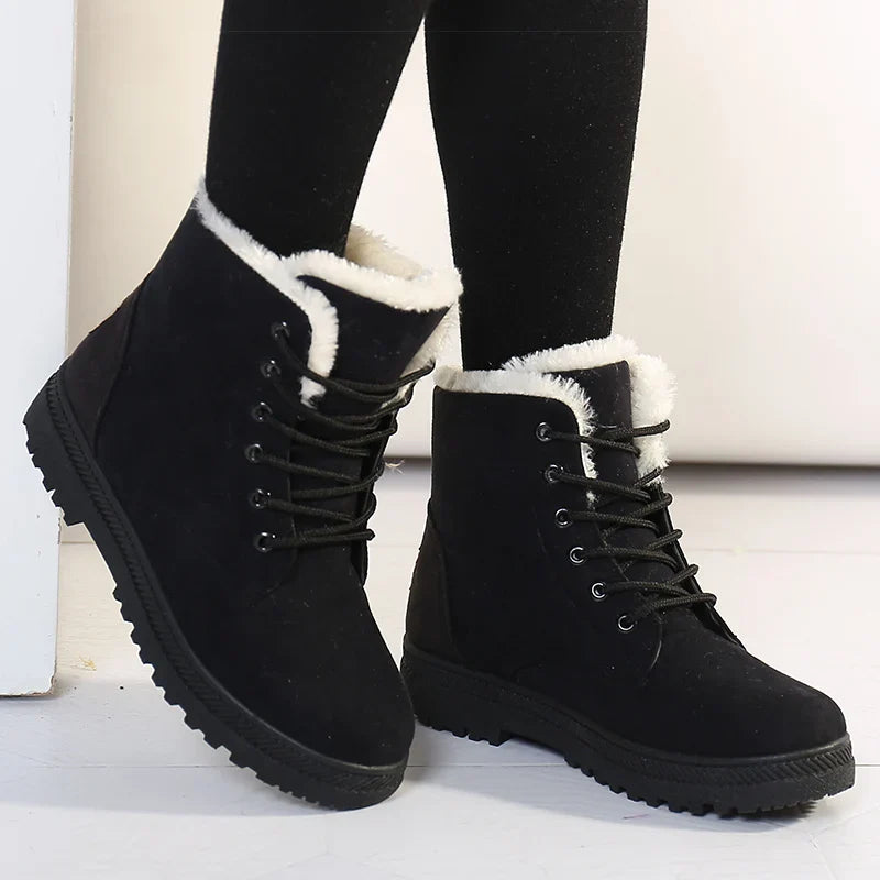 Women's Bottes Stylées à Petit Talon et Bout Rond