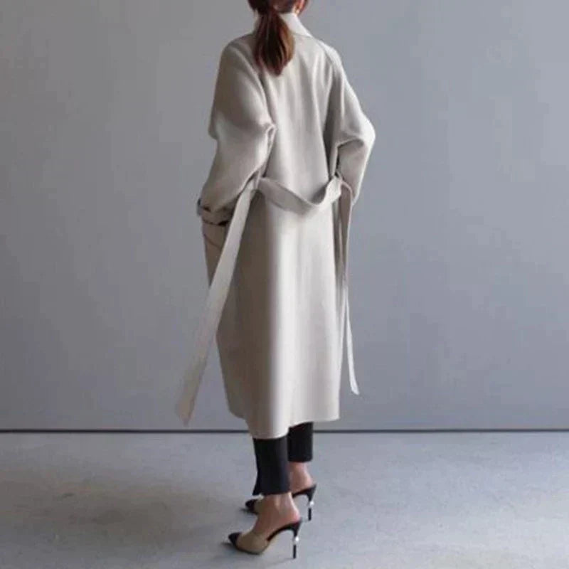 Manteau Oversize pour Femmes Ceinturé avec Col Fin, Coupe Décontractée