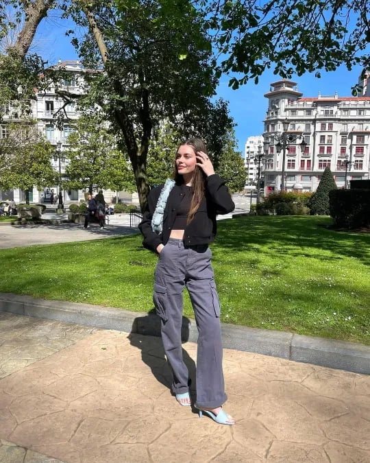 Pantalon cargo ample à jambes larges pour femme