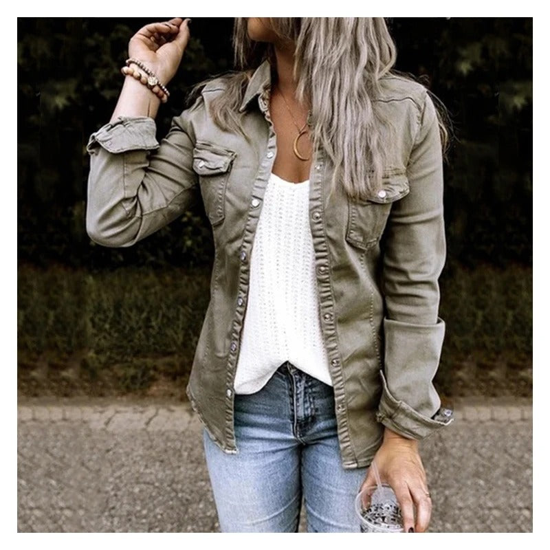 Veste en Jean Cintrée à Boutons et Poches Poitrine pour Femme