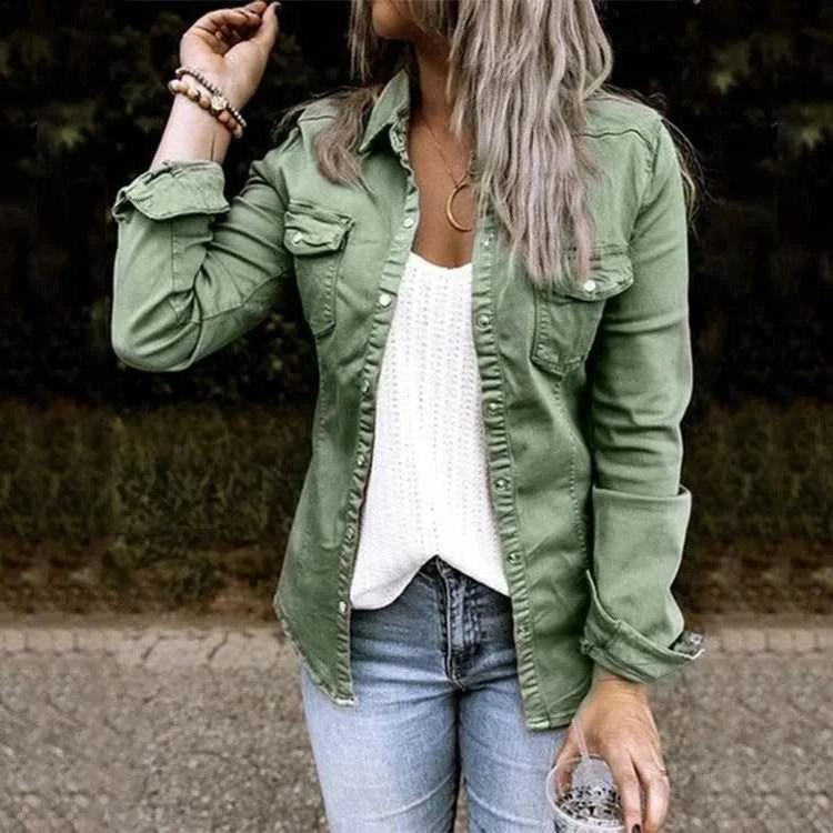 Veste en Jean Cintrée à Boutons et Poches Poitrine pour Femme