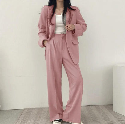 Women's Suit – Oversized Blazer and High Waisted Trousers – Slim Fit Casual Chic Style