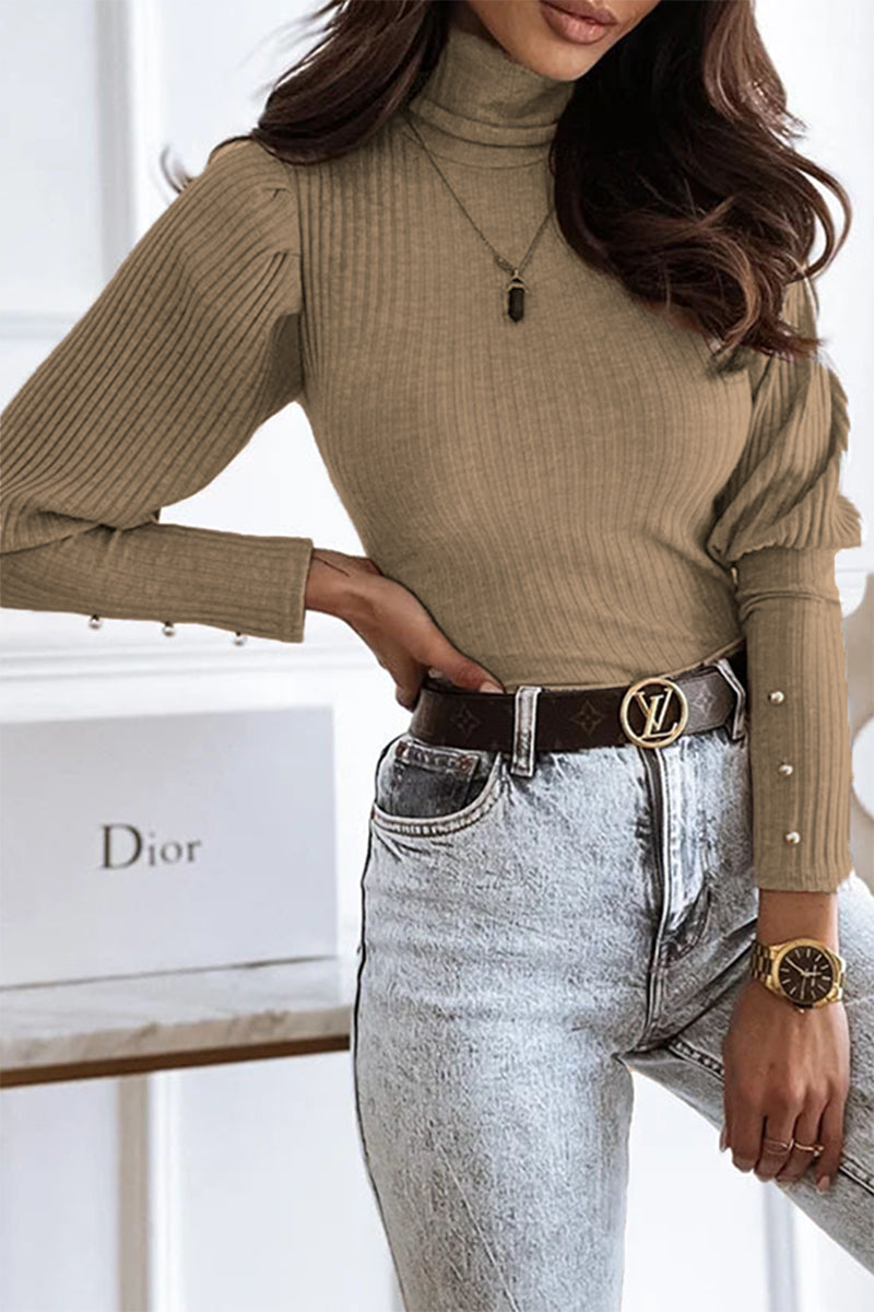 Top Femme Manches Longues à Col Roulé – Coupe Ajustée et Style Intemporel