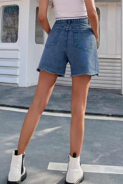 Kort en jean brut pour femme - coupe classique et stil français