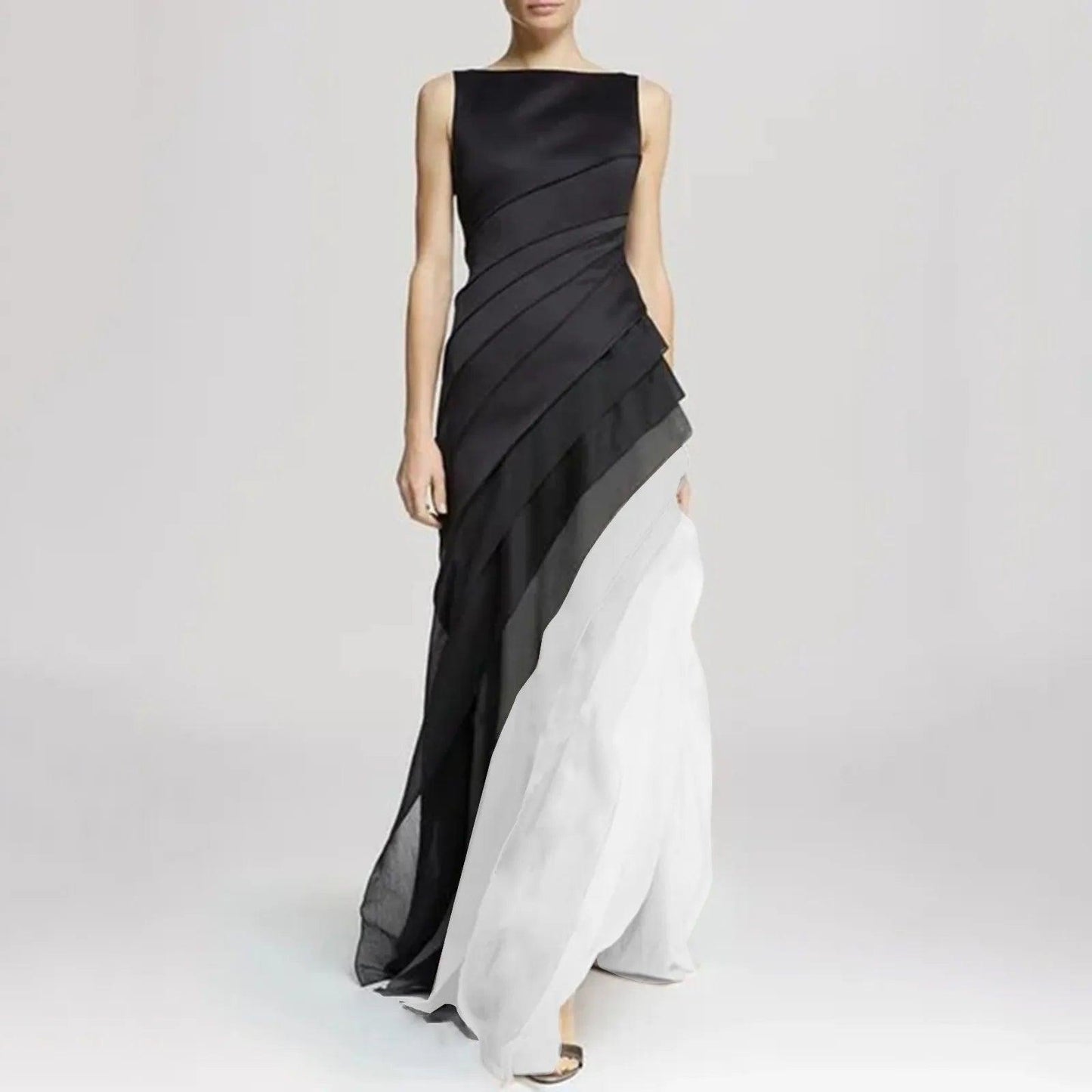 Robe de Soirée Sans Manches à Bustier Ajusté et Jupe Asymétrique