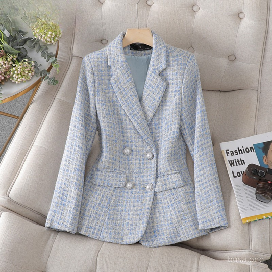 Women's Slim Fit Blazer in Classic Plaid Pattern