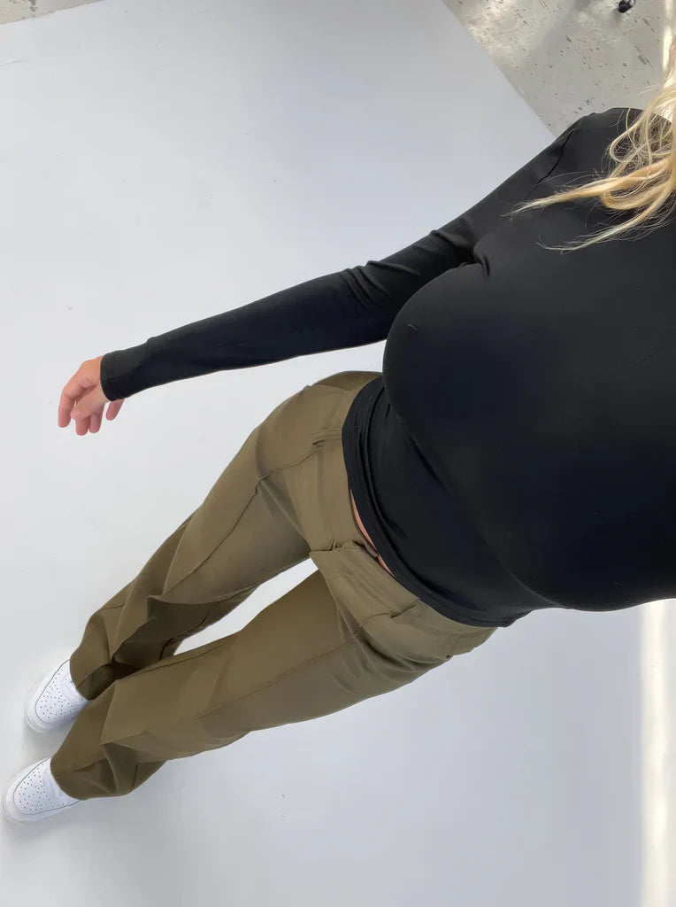 Élina – Pantalon Élégant à Jambe Large