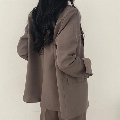 Women's Suit – Oversized Blazer and High Waisted Trousers – Slim Fit Casual Chic Style