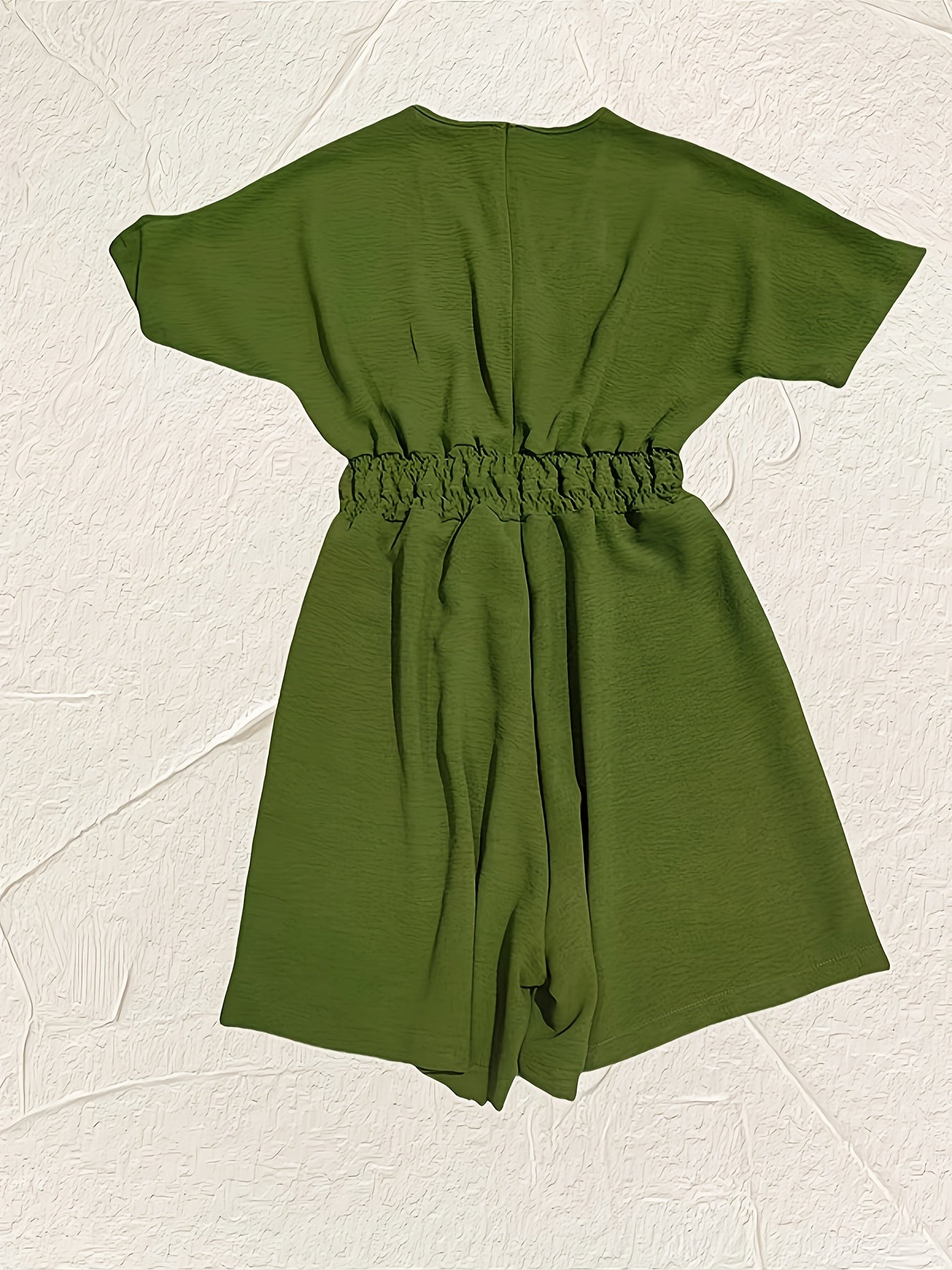 Pour femme - Combishort col V manches courtes avec taille froncée