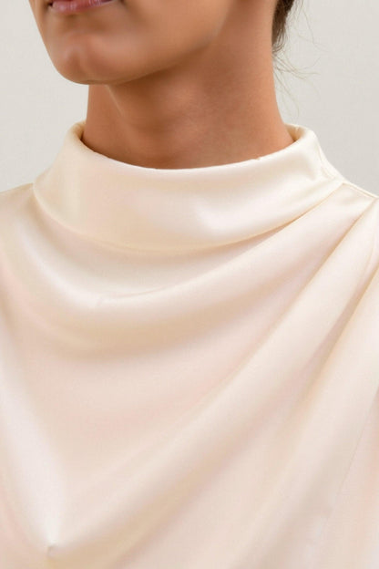 T-shirt Décontracté à Découpes Stylées – Coupe Ample pour Femmes