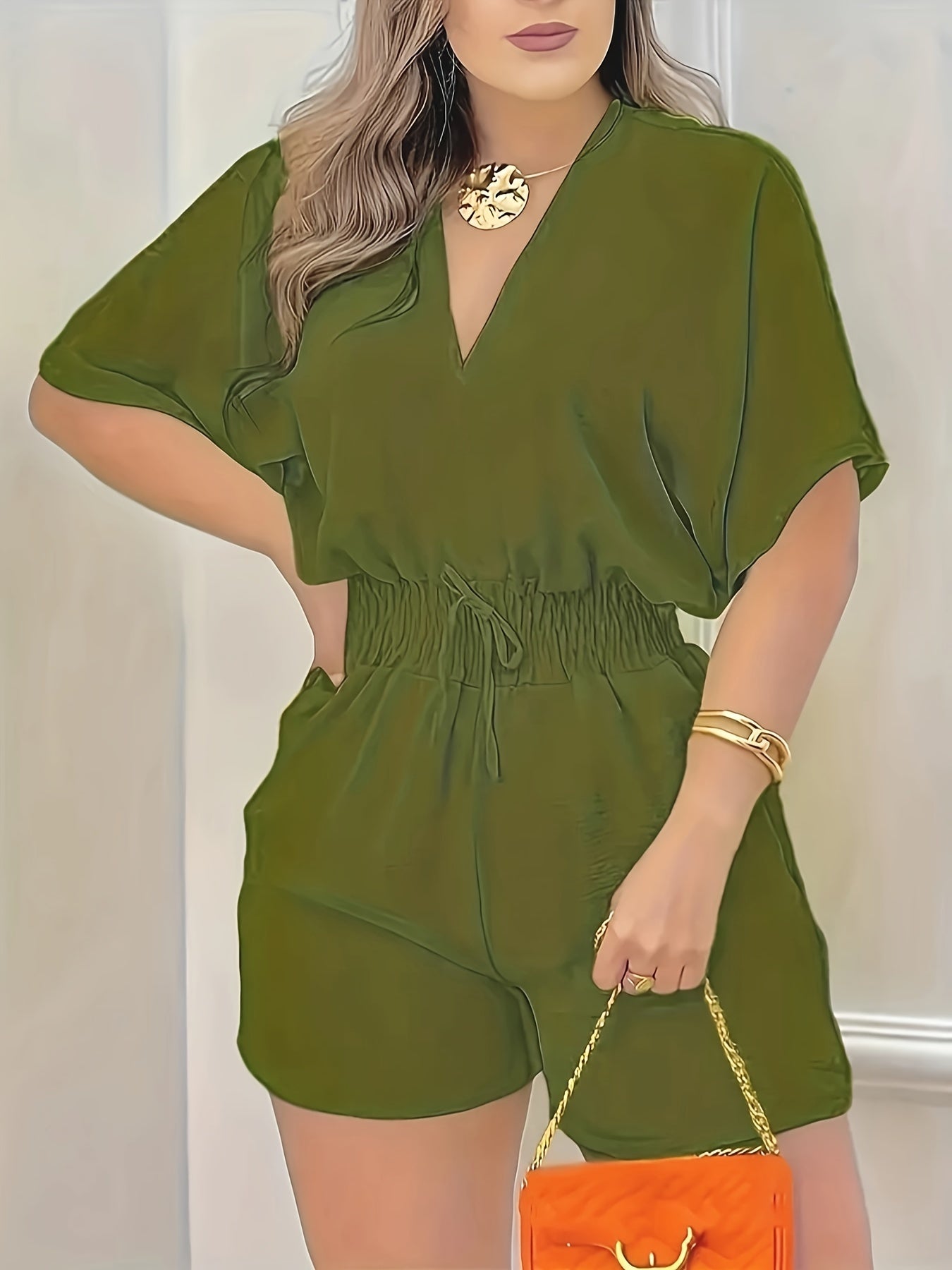 Pour femme - Combishort col V manches courtes avec taille froncée