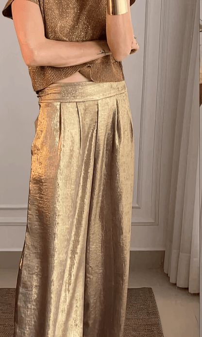 Elegant Two Piece Outfit for Women – Stylish Top and Pants Set