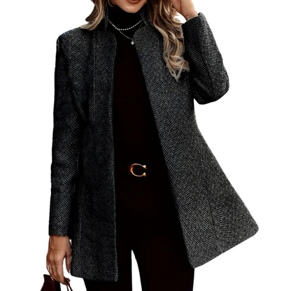 Women's Long Coat with Single-Breasted Fastening and Notched Lapel