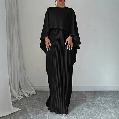 Robe longue fluide à col montant, manches chauve-souris et jupe plissée
