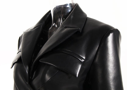 Veste femme élégante avec ceinture à la taille - stil udendørs