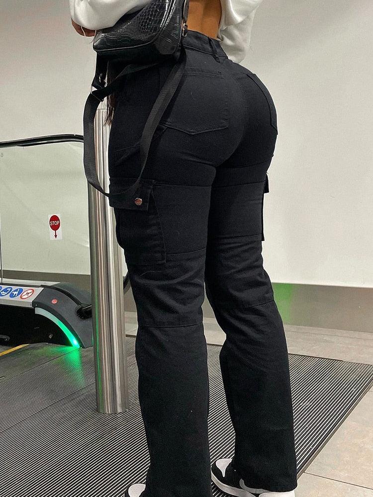 Jean cargo streetwear avec poches utilitaires pour femme