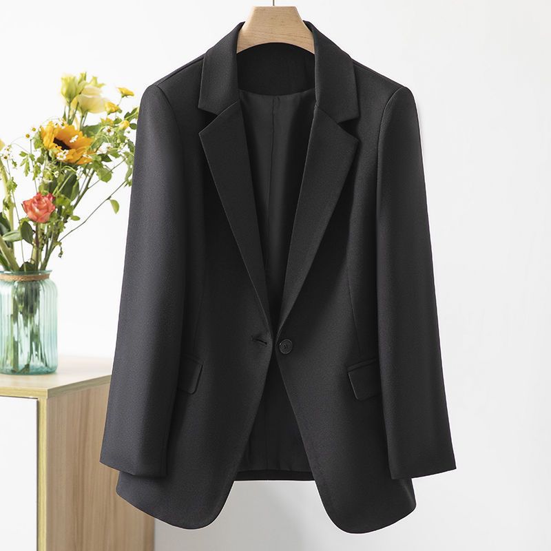 Women's Retro Style Jacket with Classic Fit and Long Sleeves