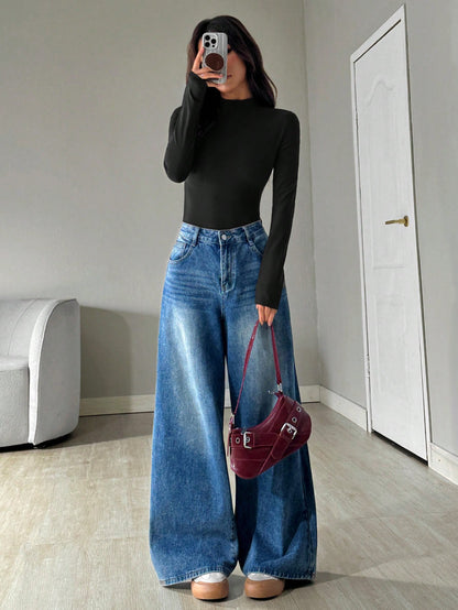 Women’s Slim Fit Long-Sleeve Round Neck Top – Stretch Winter Basic Layer