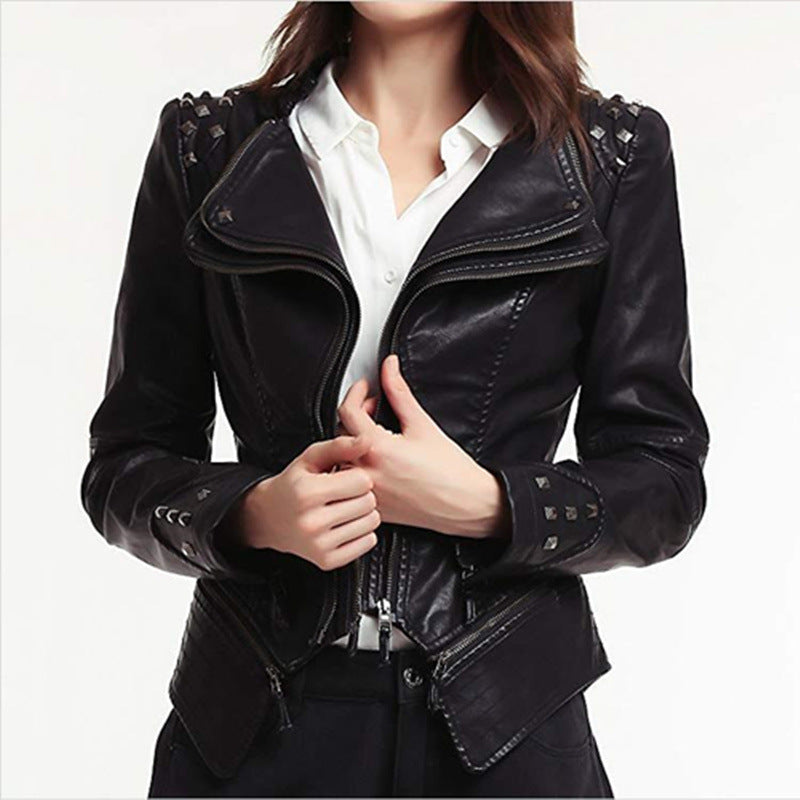 Veste Moto Noire Pour Femme - Épaules Cloutées - Fermetures Zippées - Coupe Asymétrique