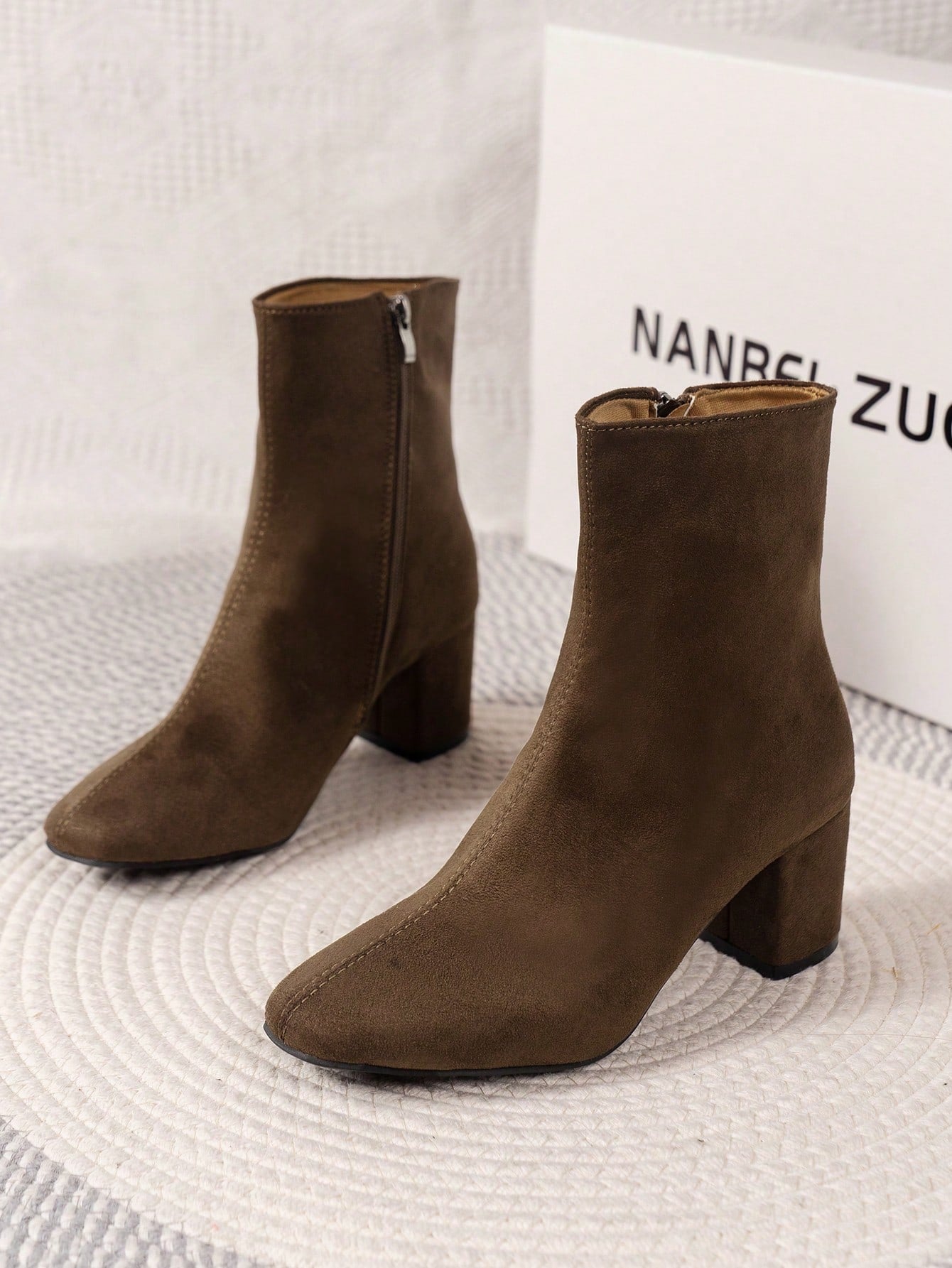 women’s square toe fashion boots