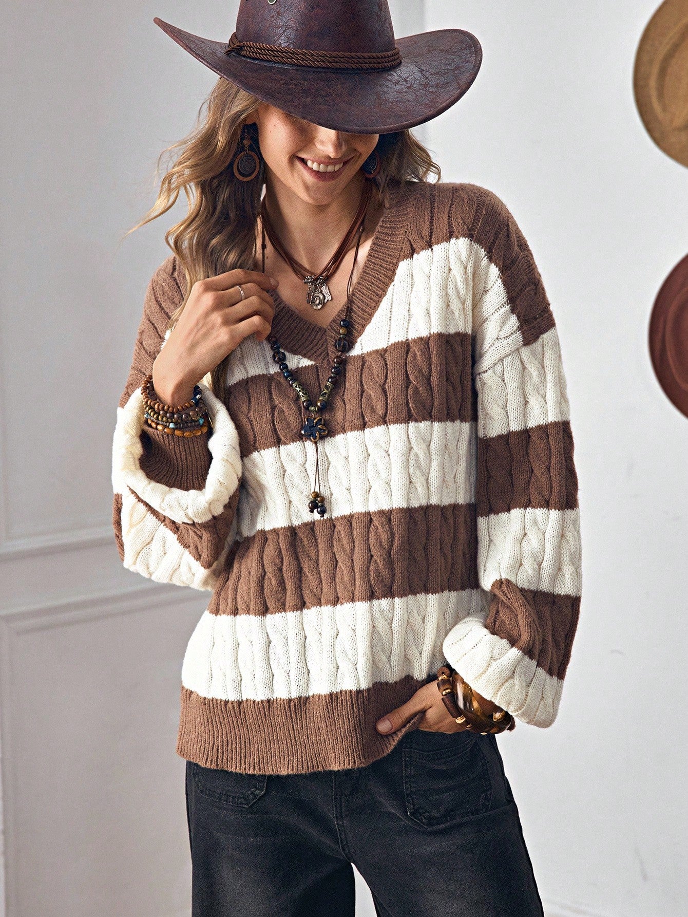 Women’s Two-Tone Cable Knit Sweater Soft Striped Pullover for Winter