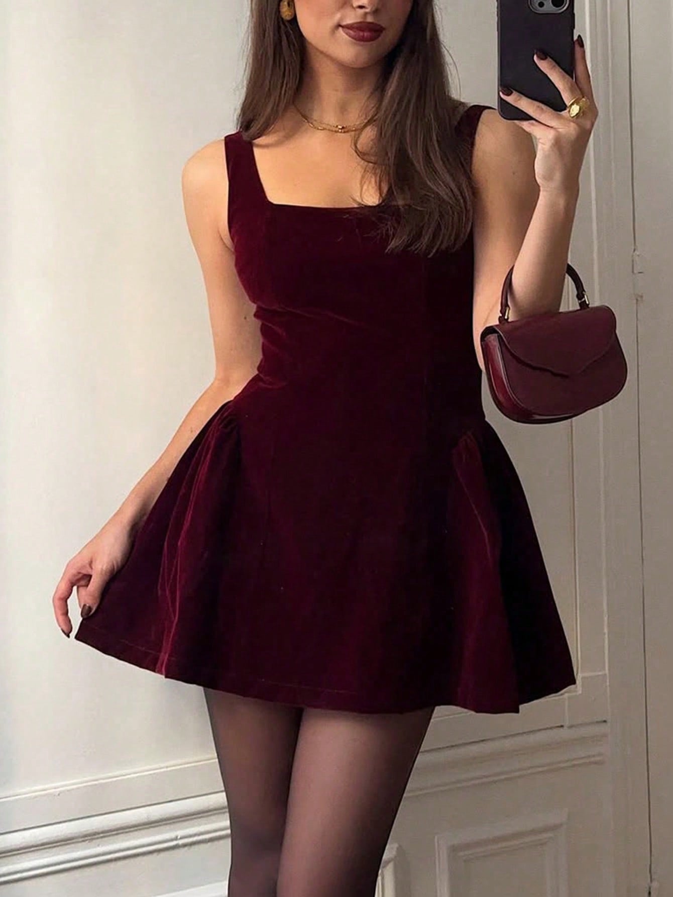 Women’s Velvet A-Line Mini Dress – Elegant Square Neck Sleeveless Party Dress