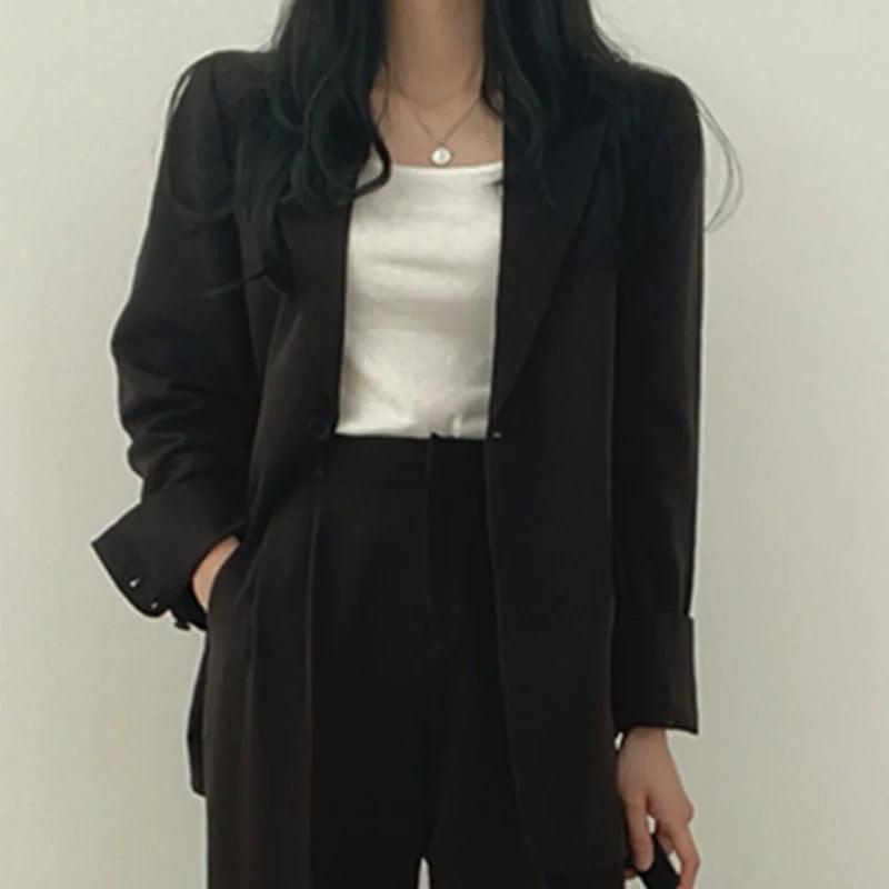 Women's Suit – Oversized Blazer and High Waisted Trousers – Slim Fit Casual Chic Style