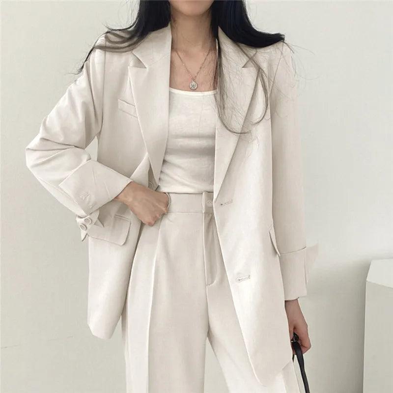 Women's Suit – Oversized Blazer and High Waisted Trousers – Slim Fit Casual Chic Style