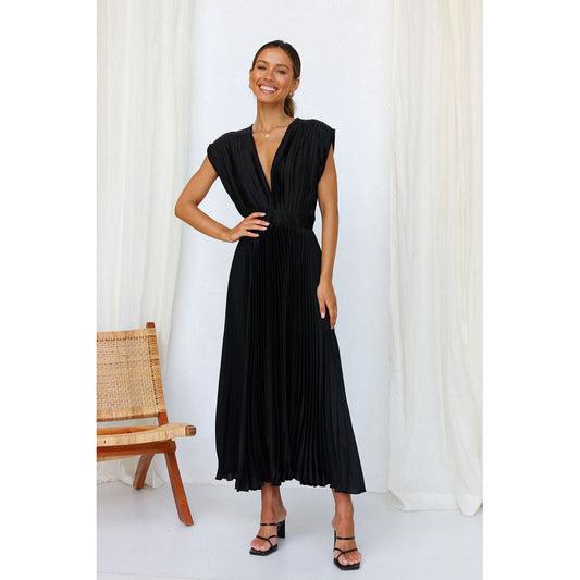 Robe longue plissée sans manches à décolleté en V