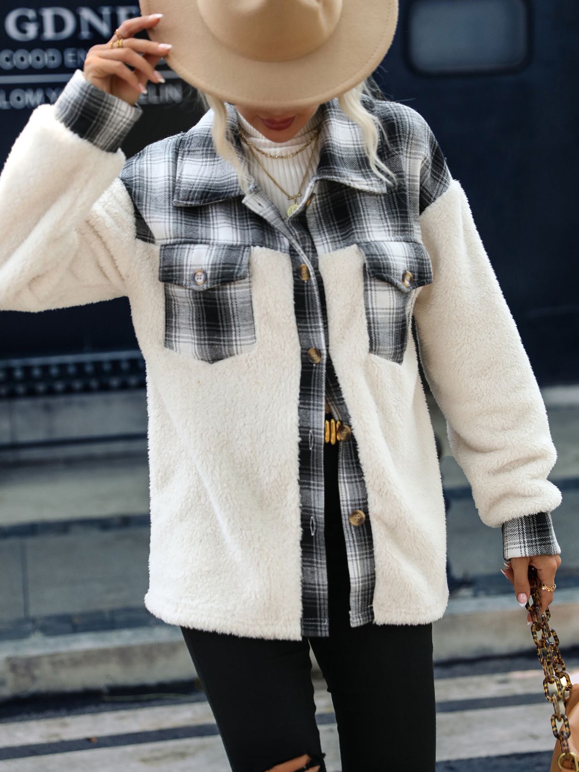 Femme Veste à Carreaux Cintrée avec Col Montant et Boutons