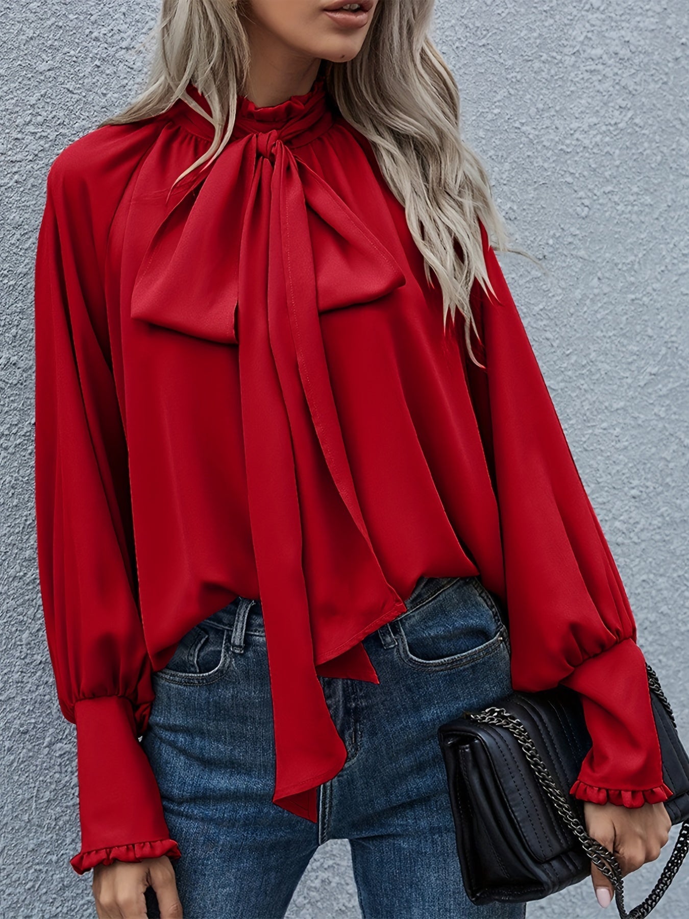 Blouse Femme Élégante – Nœud au Col et Manches Bouffantes