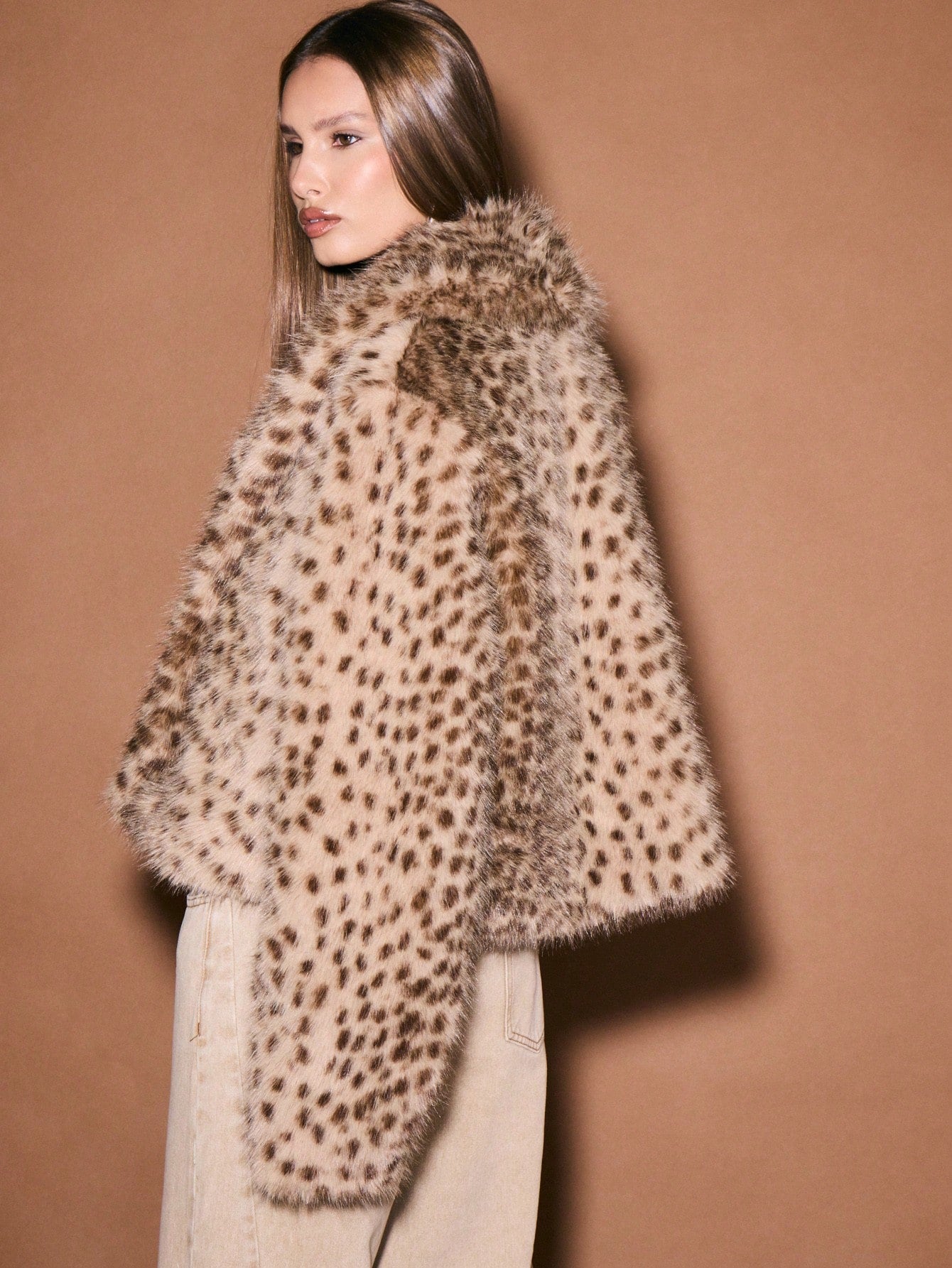 Oversized faux fur winter coat for women Nushes 