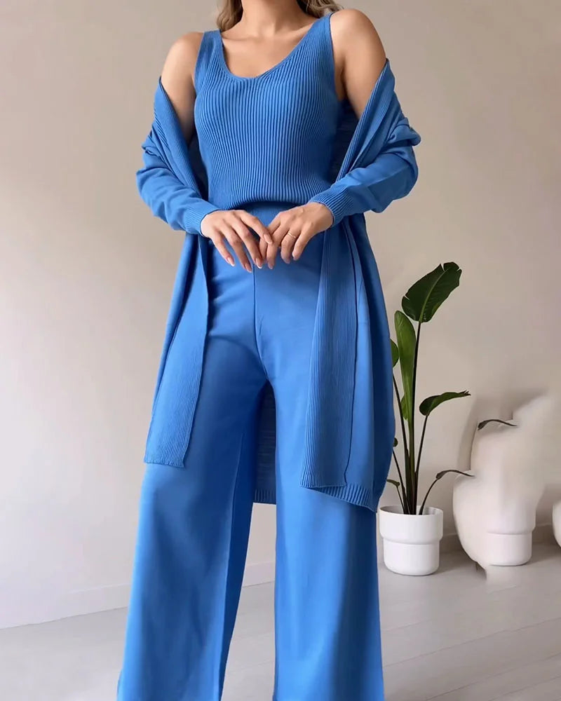 Ensemble Élégant Femme Trois Pièces – Haut Sans Manches, Robe Midi et Veste Tailleur