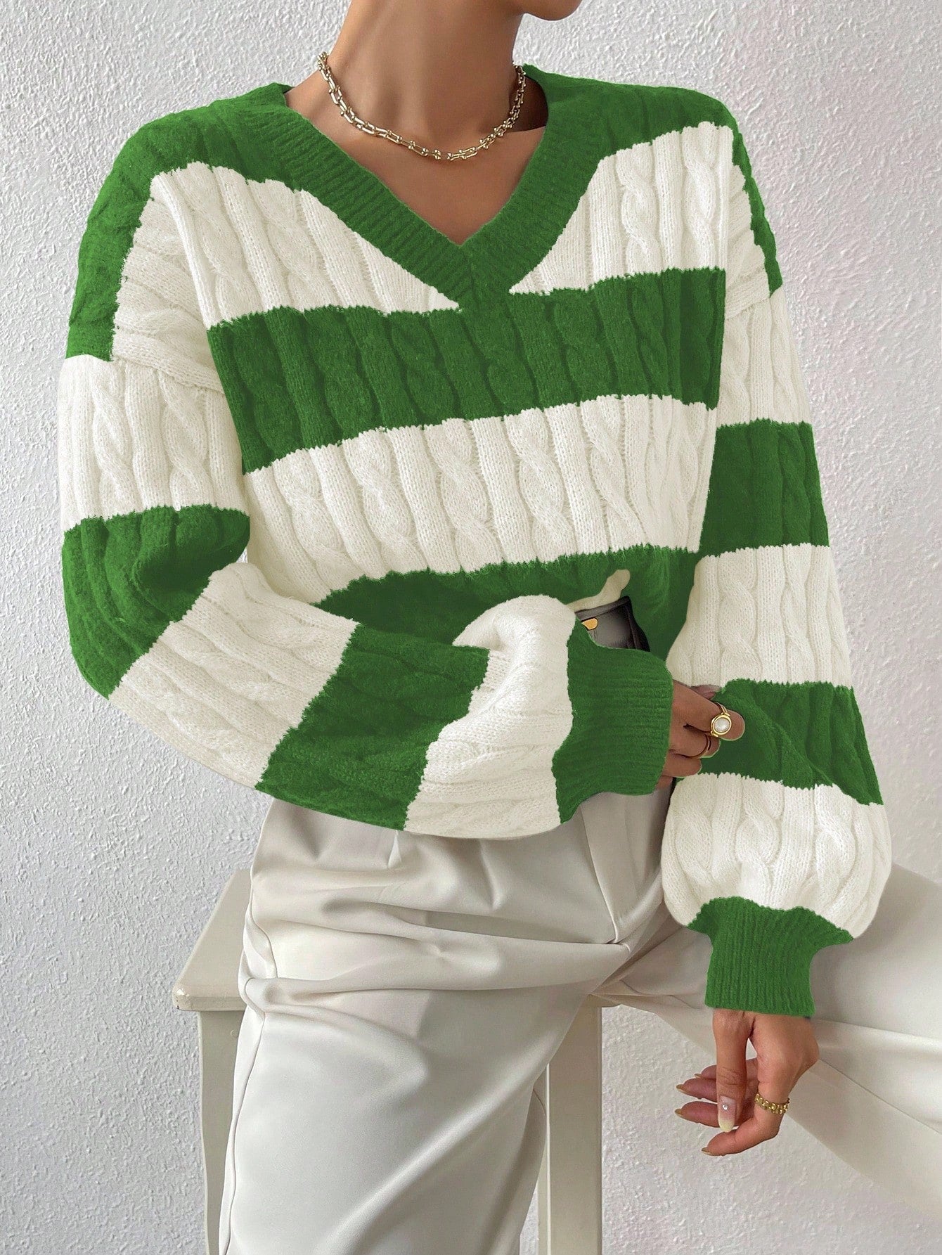 Women’s Two-Tone Cable Knit Sweater Soft Striped Pullover for Winter