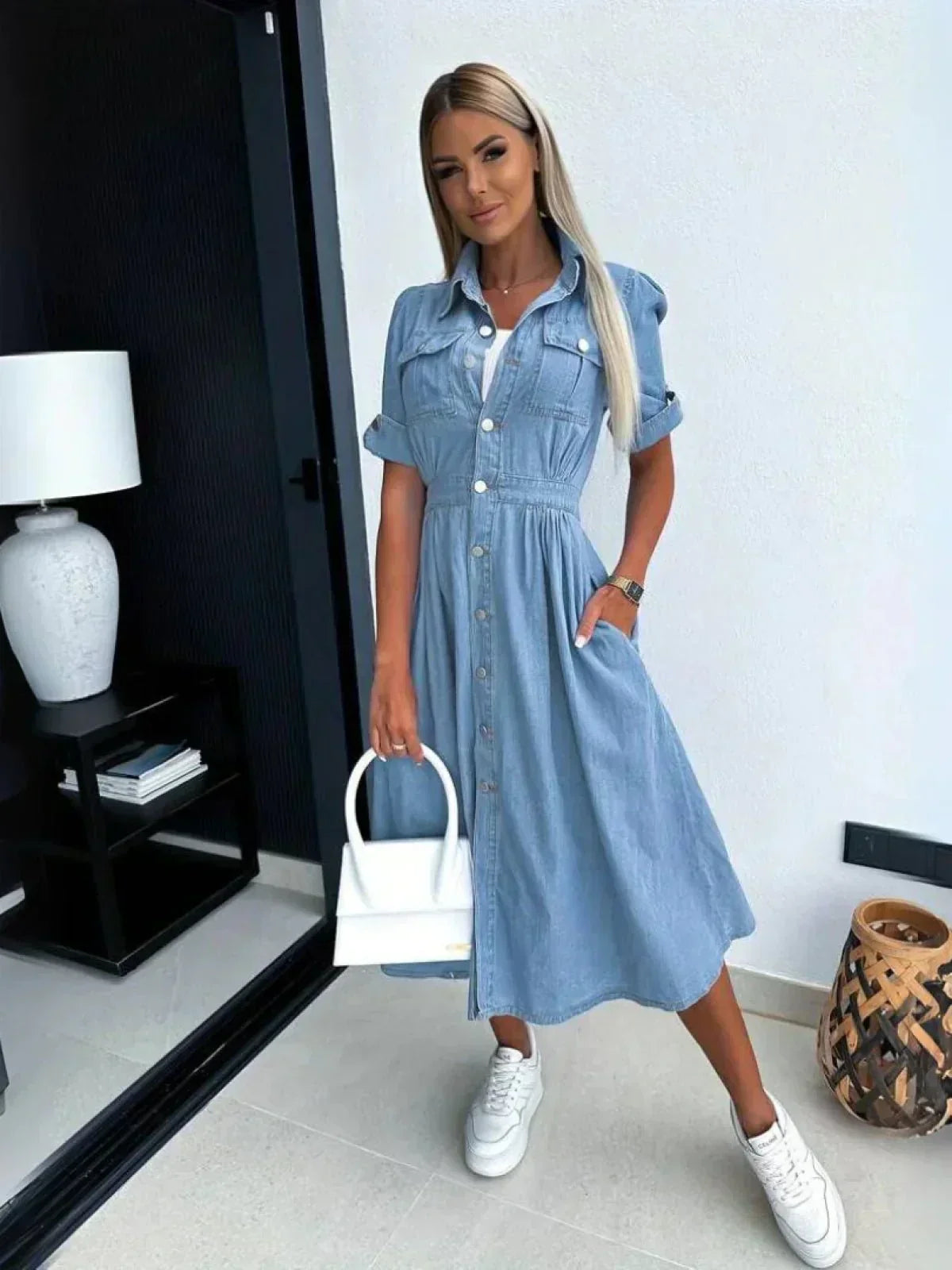 Robe en Jean Tendance au Design Élégant et Polyvalent pour Femme