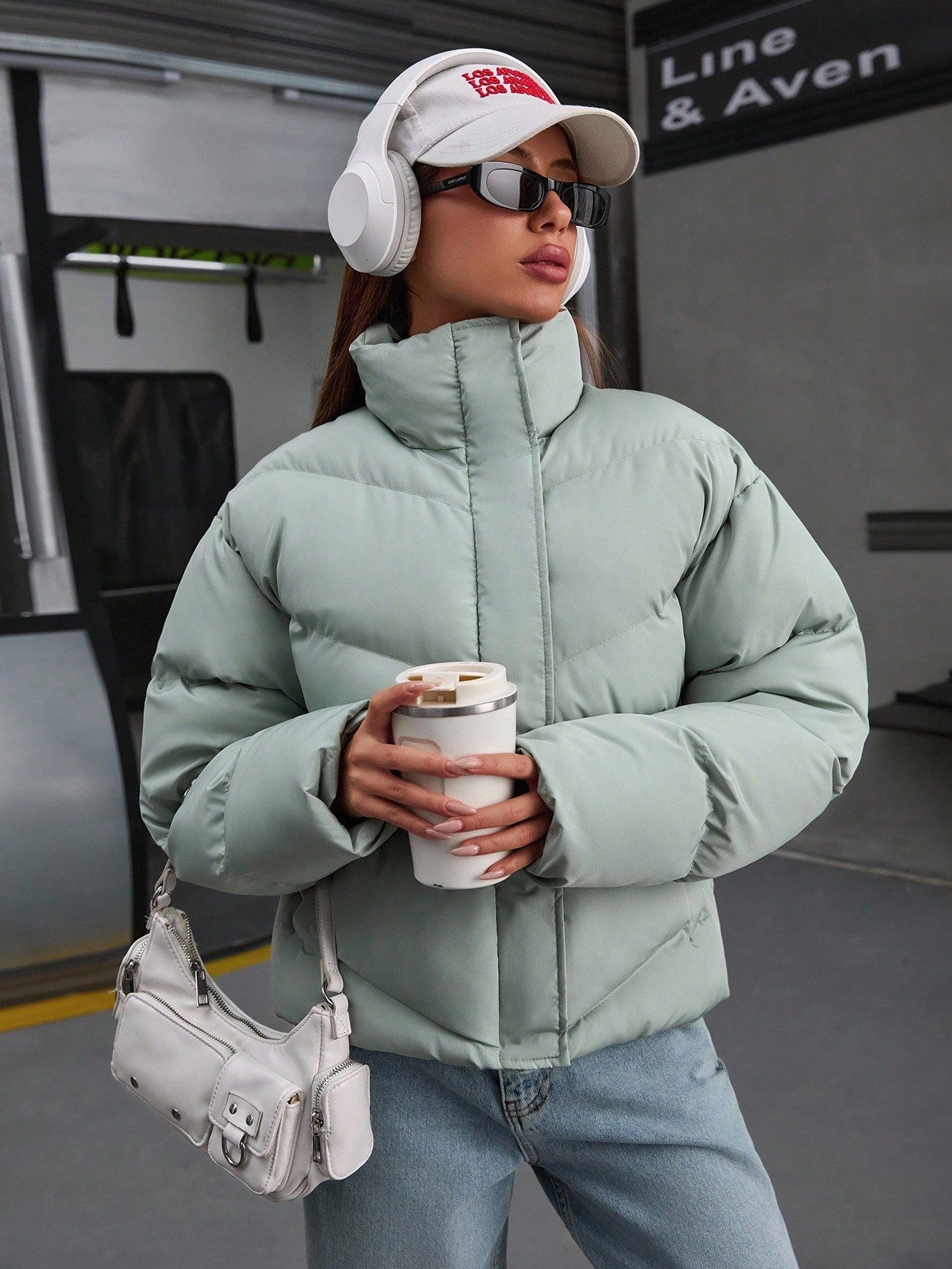 Women’s High Neck Puffer Winter Coat – Thick Warm Zip Jacket with Pockets