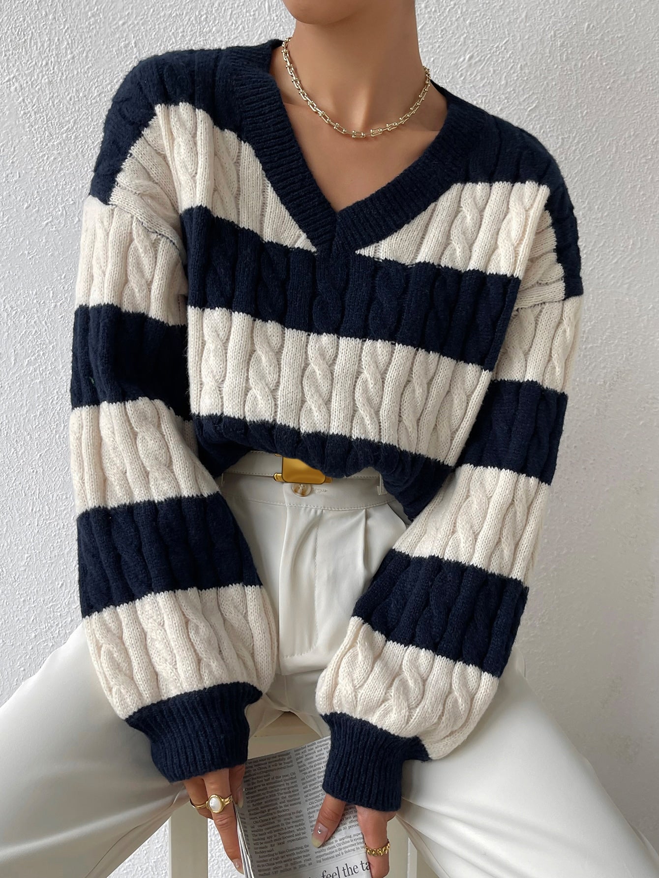 Women’s Two-Tone Cable Knit Sweater Soft Striped Pullover for Winter