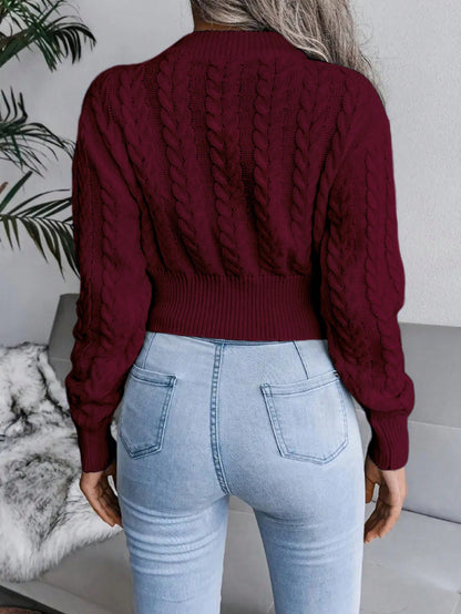 Women’s Cable-Knit Cropped Sweater – Round Neck Long Sleeve Ribbed Pullover